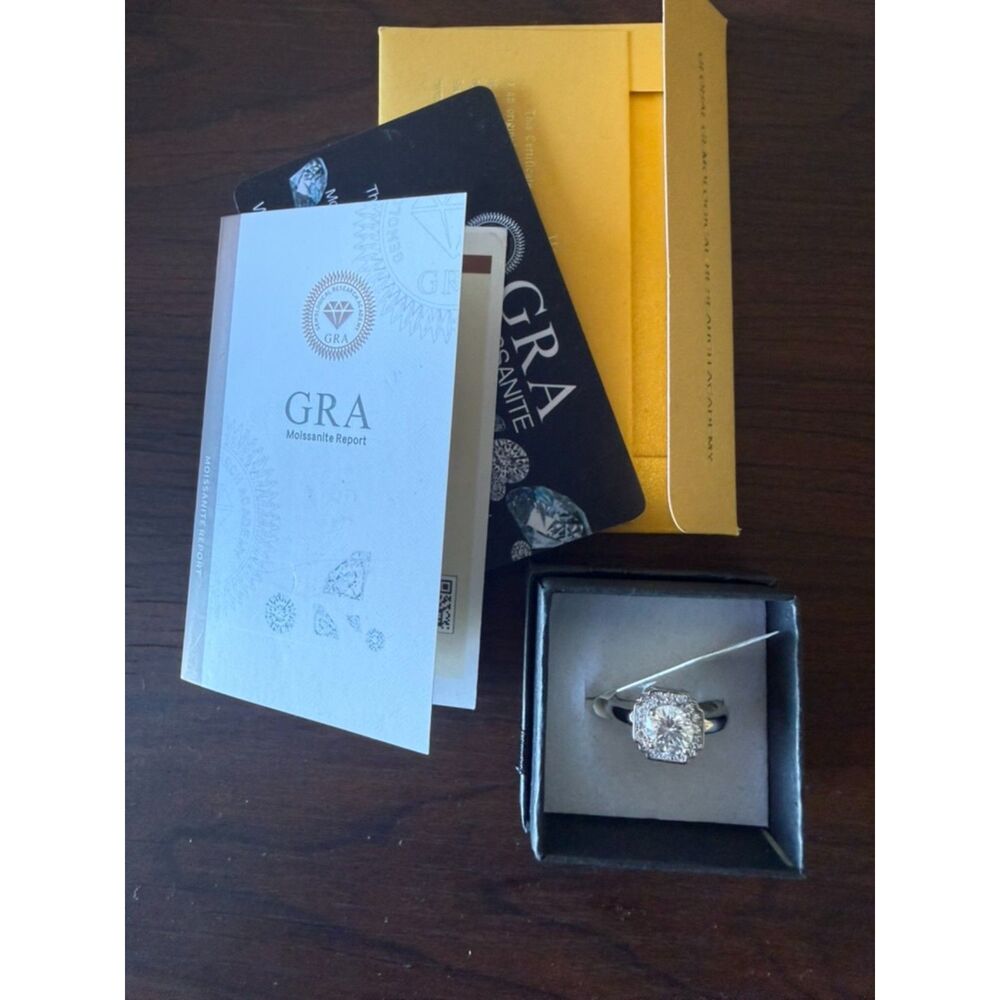 1 CT Round Moissanite Halo Ring Size 5 S925 Sterling Silver GRA